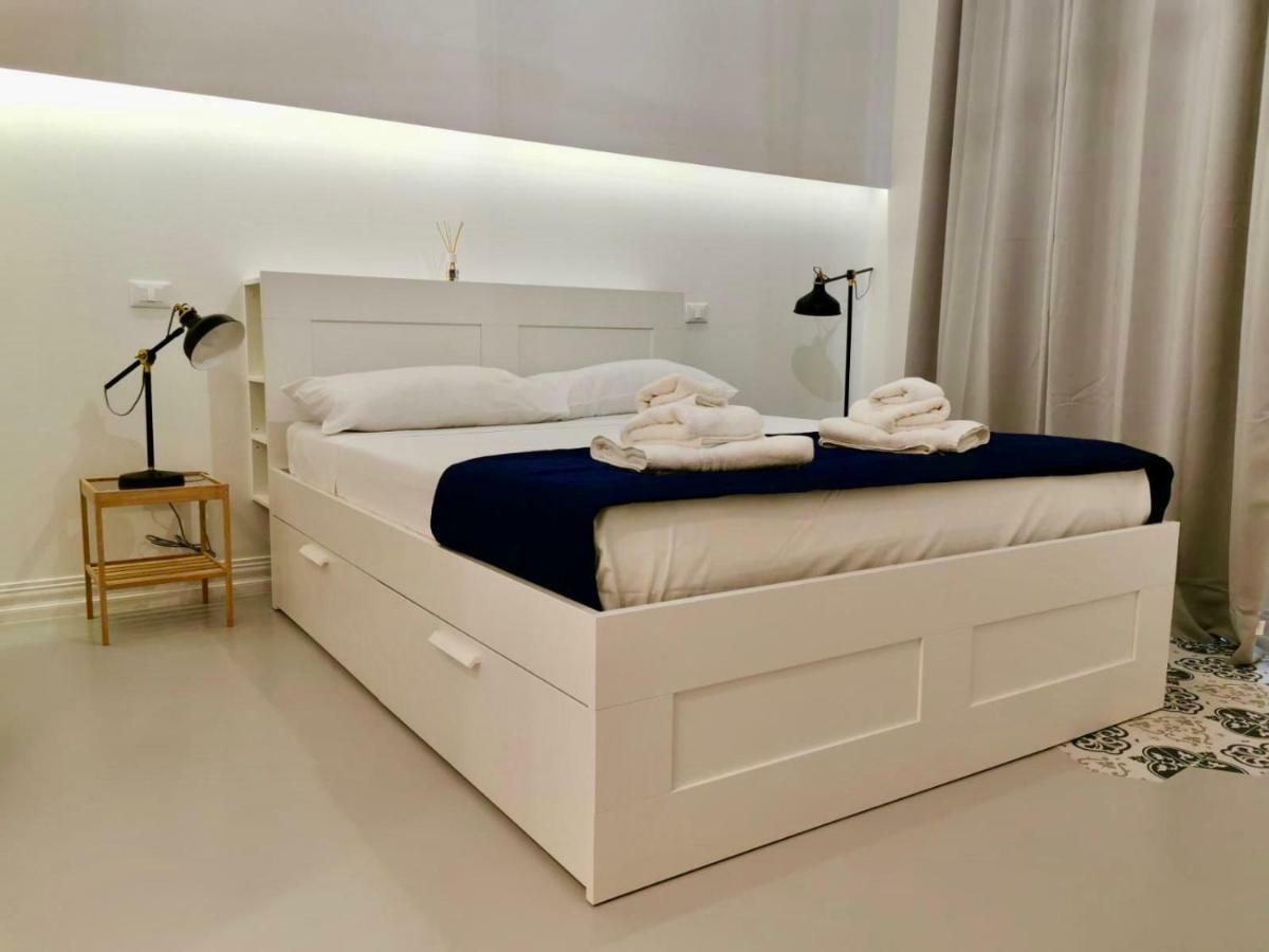 Porta San Biagio Rooms Лечче Экстерьер фото