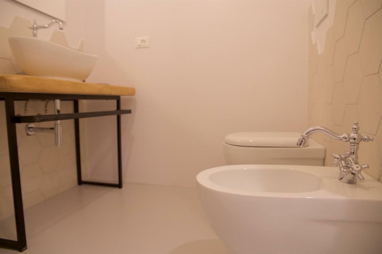 Porta San Biagio Rooms Лечче Экстерьер фото